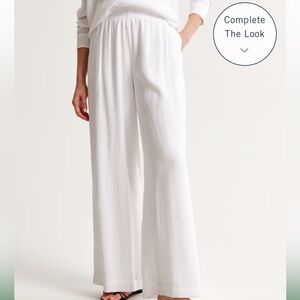 Abercrombie Crinkle Textured Pull-On Pant